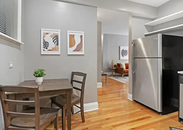 Apartamento Homey 2br Unit In Boystown, Steps From Everything - Stratford 2n 3n Rep