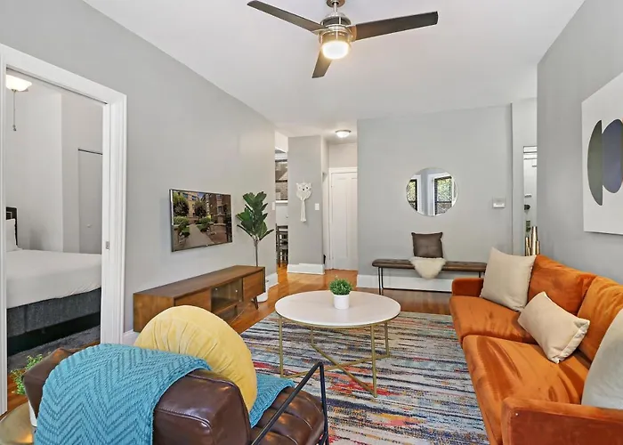 Apartamento Homey 2br Unit In Boystown, Steps From Everything - Stratford 2n 3n Rep *